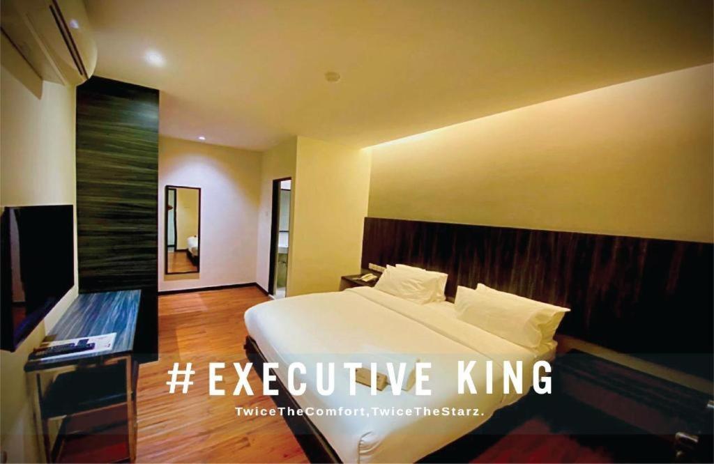 Starz hotel Kluang Exterior foto